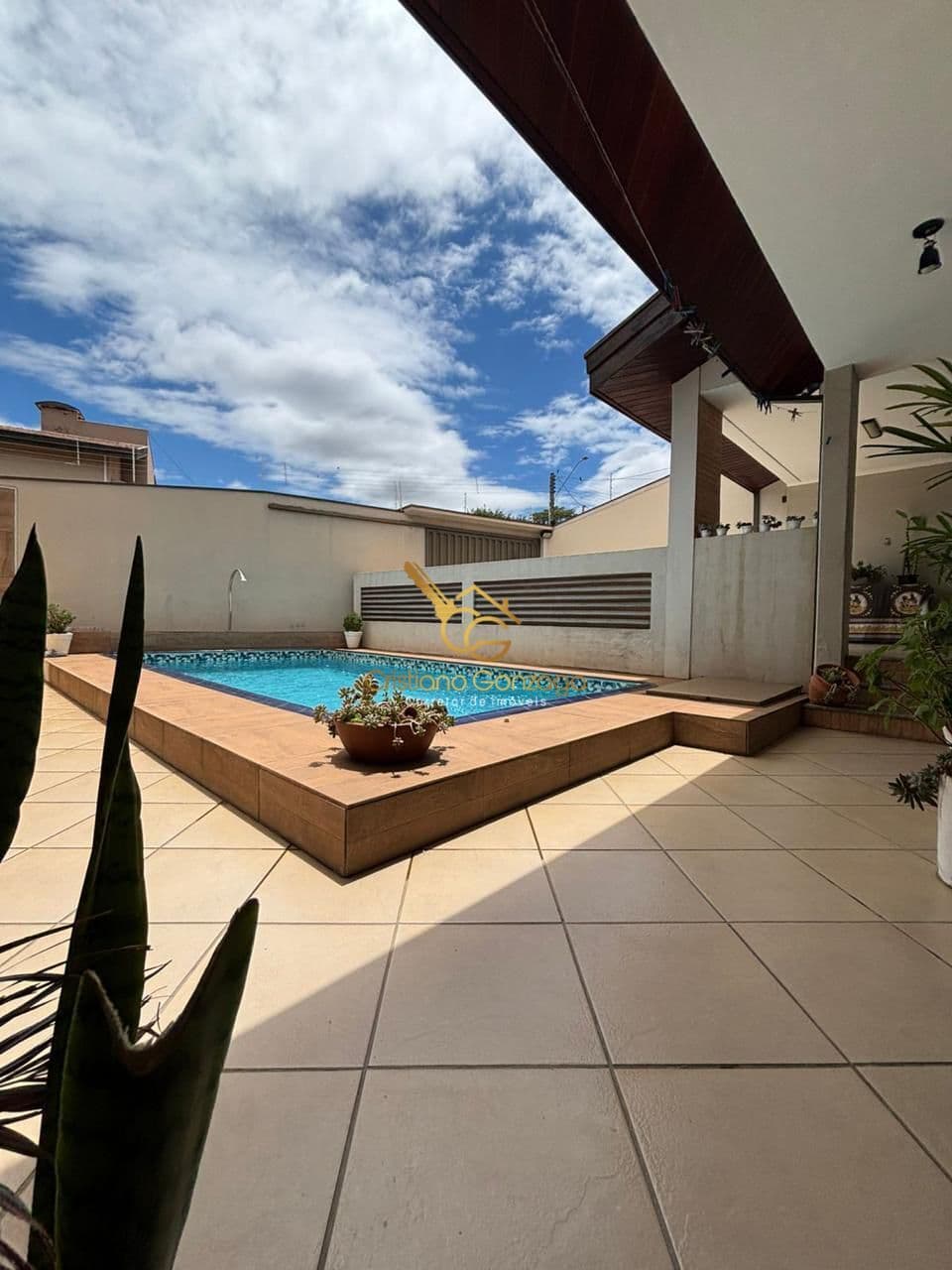 Casa em Mogi Guaçu - Jardim Itamaraty