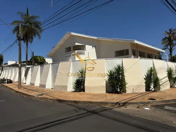 Casa em Mogi Mirim - Jardim Paulista
