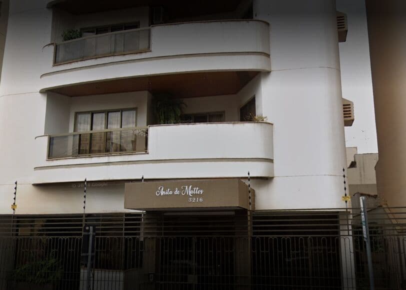 Apto no EDIFÍCIO ANITA MATTOS