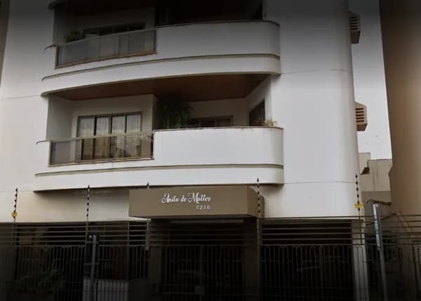 Apto no EDIFÍCIO ANITA MATTOS
