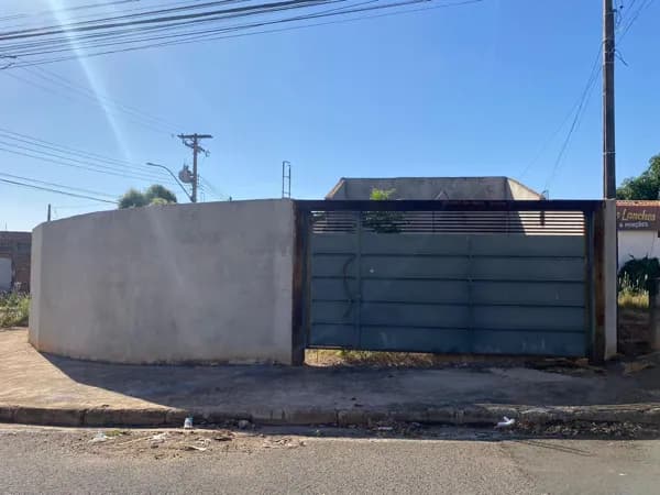 Casa no JARDIM ARROYO