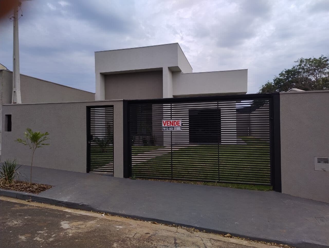 Casa no RESID. MACEDO TELES - 92,76 m²