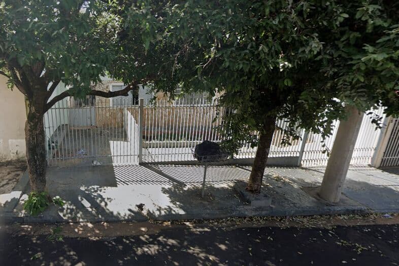 Casa na VILA FALAVINA