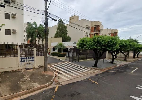 Apto no QUINTA DAS PAINEIRAS - AV. MURCHID HOMSI