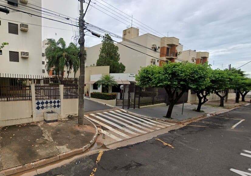 Apto no QUINTA DAS PAINEIRAS - AV. MURCHID HOMSI