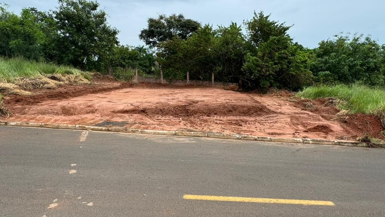 Terreno no COLINA AZUL - 200 m²