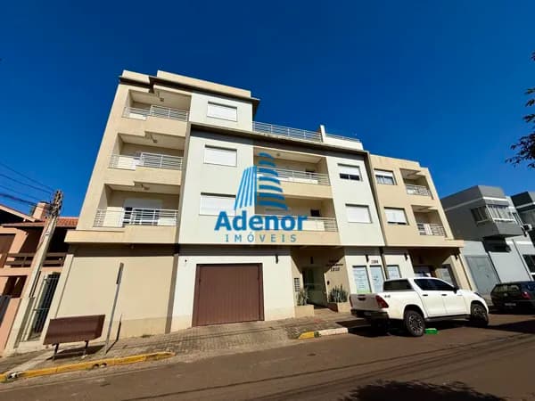 Apartamento com terraço no bairro Centro