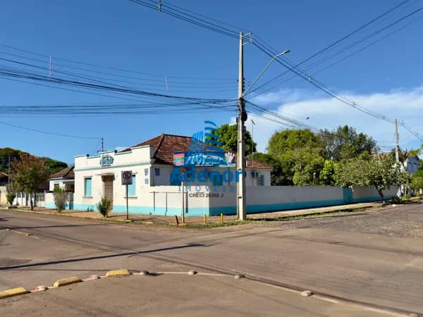 Casa de esquina COMERCIAL/RESIDENCIAL no bairro Centro, São Borja/RS
