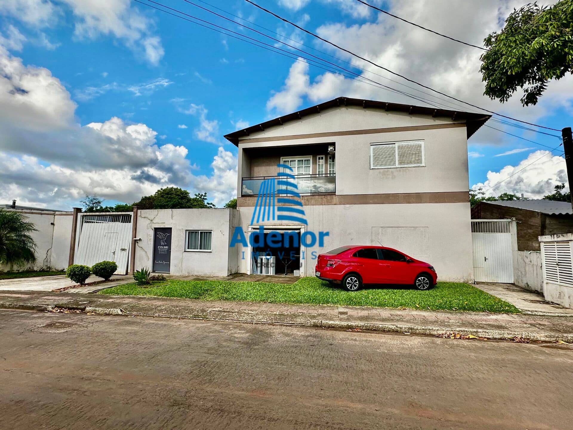 Prédio comercial/residencial no bairro Maria do Carmo