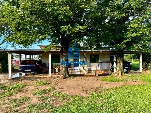 Casa na vila de Nhu-Pora