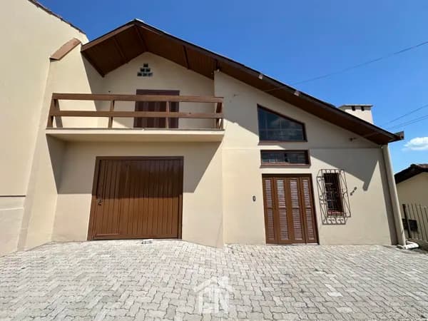 Casa no bairro Centenário