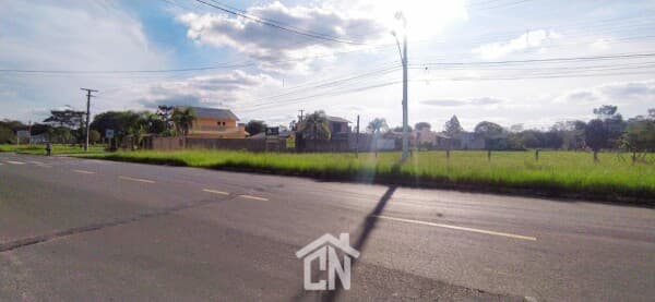 Área com ótima localização comercial/residencial