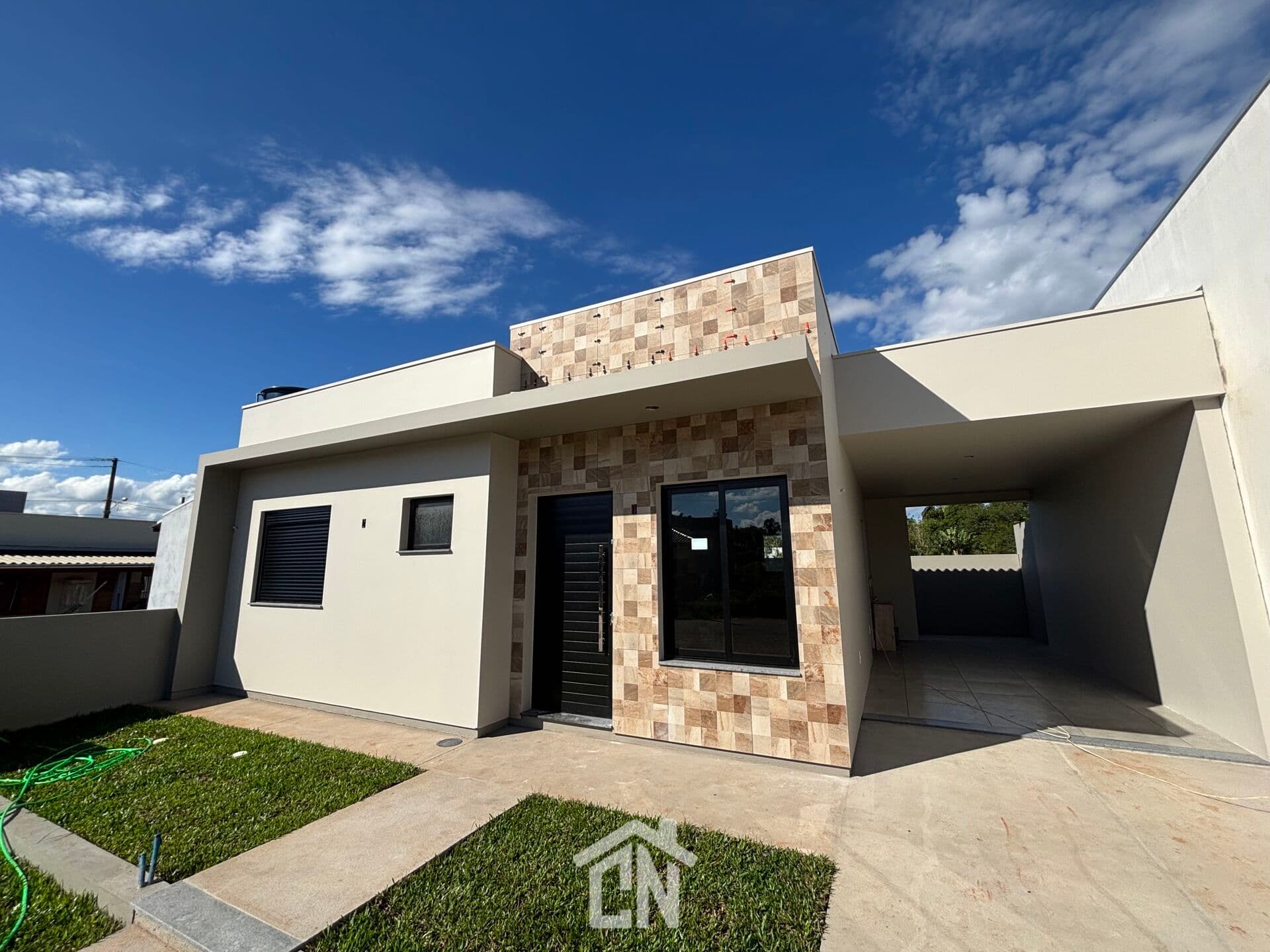 Casa em construção no loteamento San Vicente