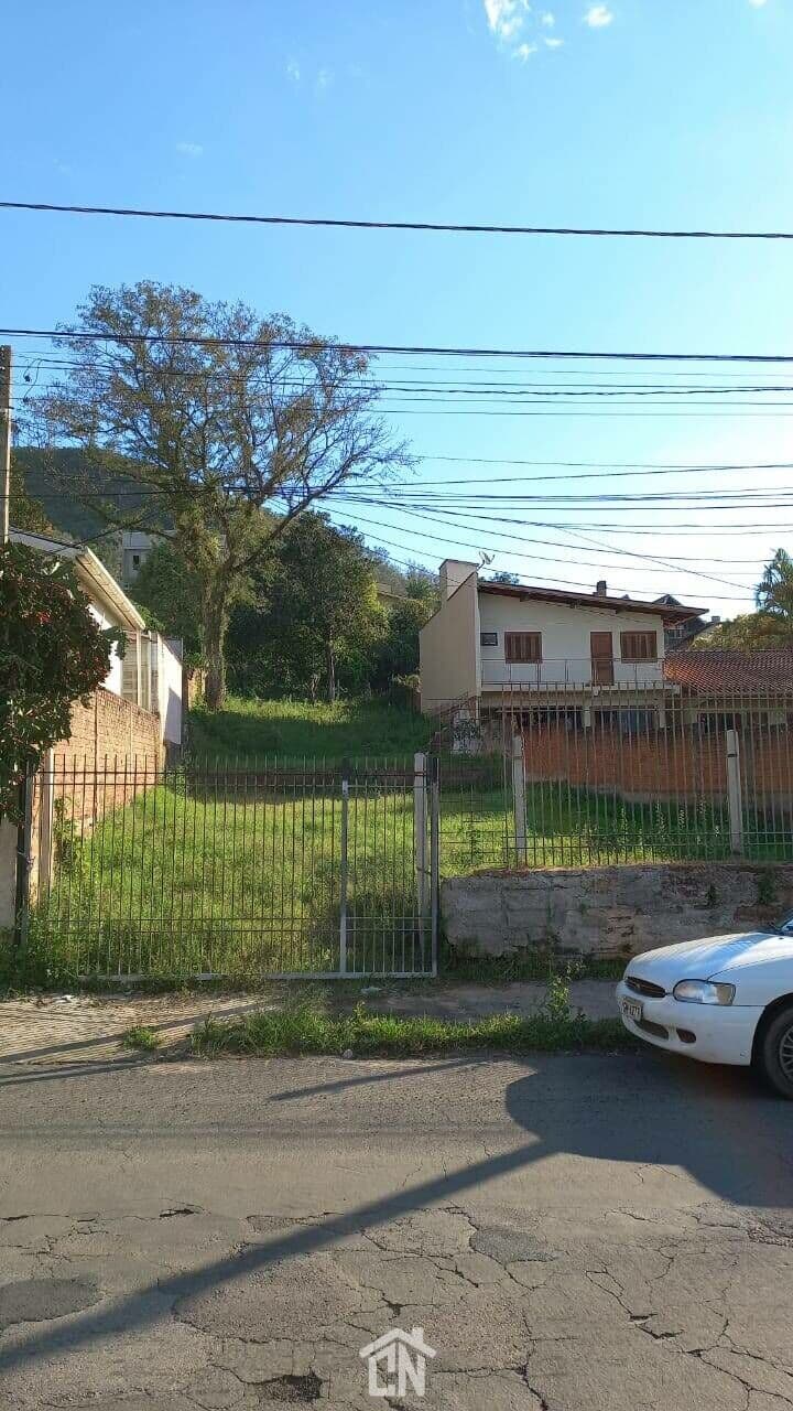 Amplo Terreno no Centro