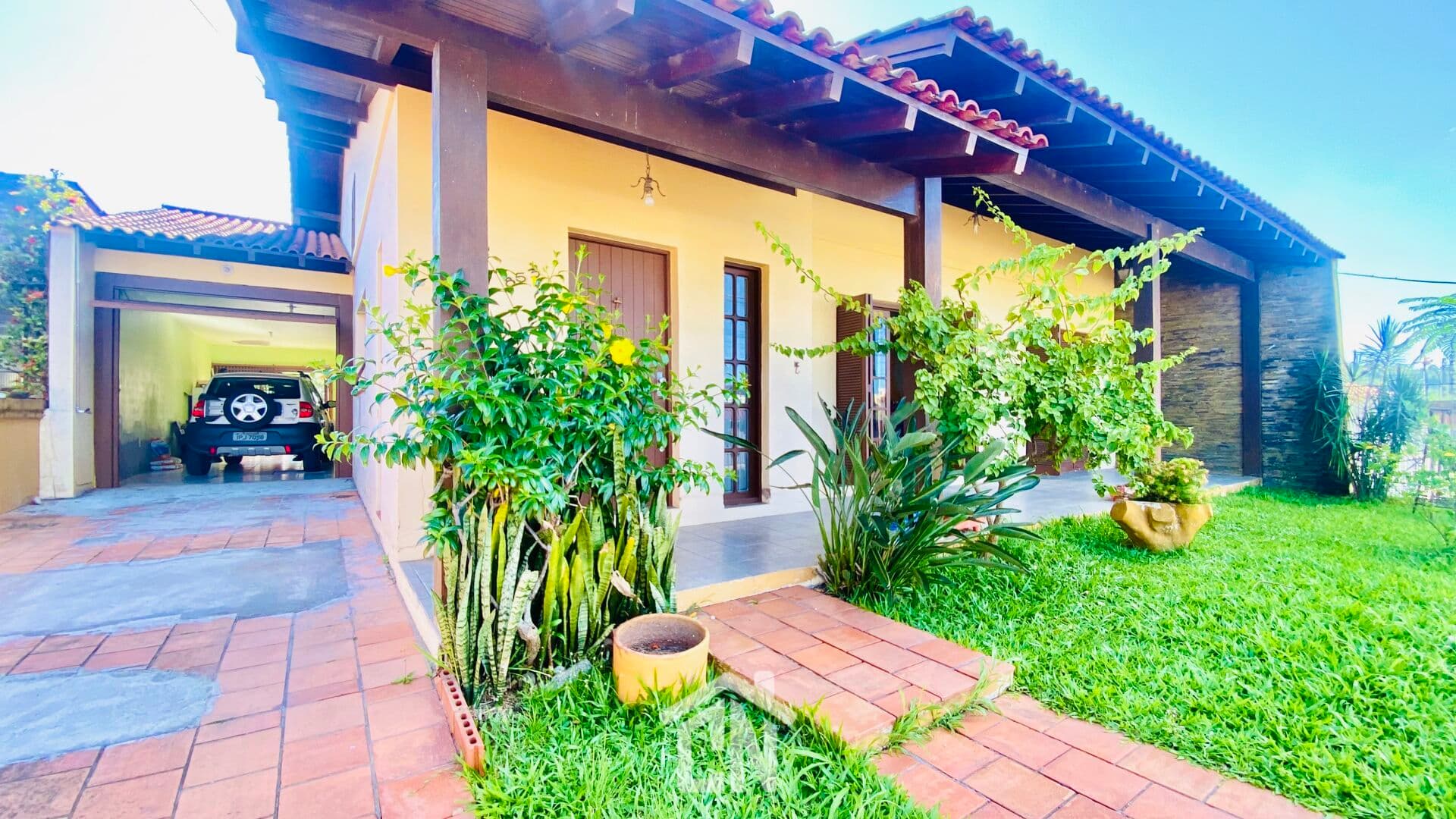Casa à venda no Centro de Montenegro!! De R$ 750.000,00 Por R$ 720.000,00