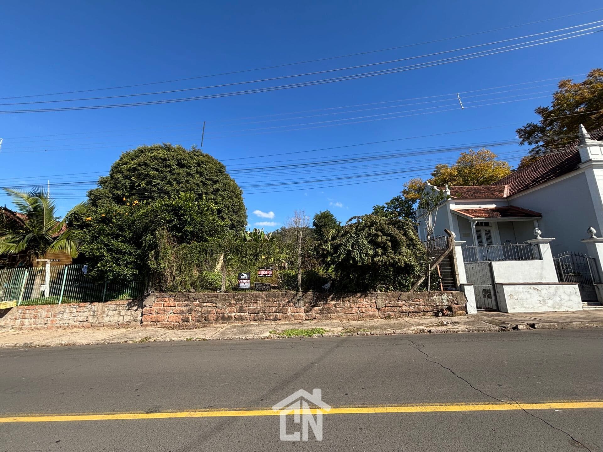 Terreno pronto para construir no bairro Santo Antônio