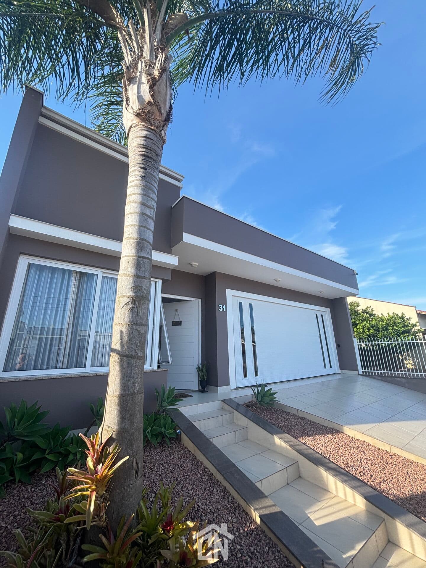 Casa Plana e Moderna à venda no Mão de Pilão