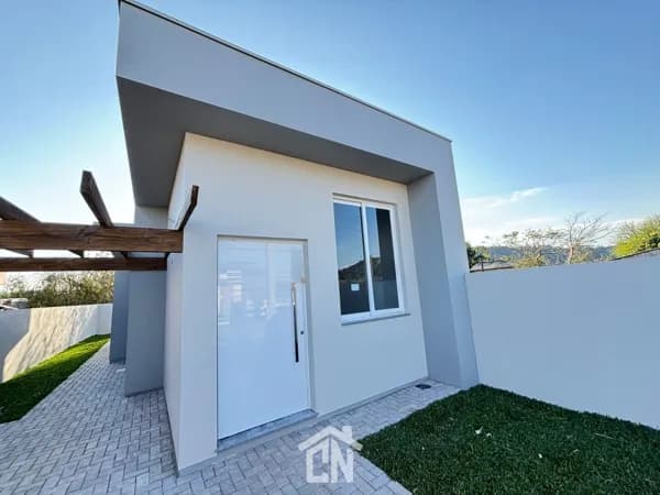 Casa nova no loteamento San Vicente