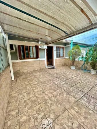 Casa de Alvenaria à venda em Canoas