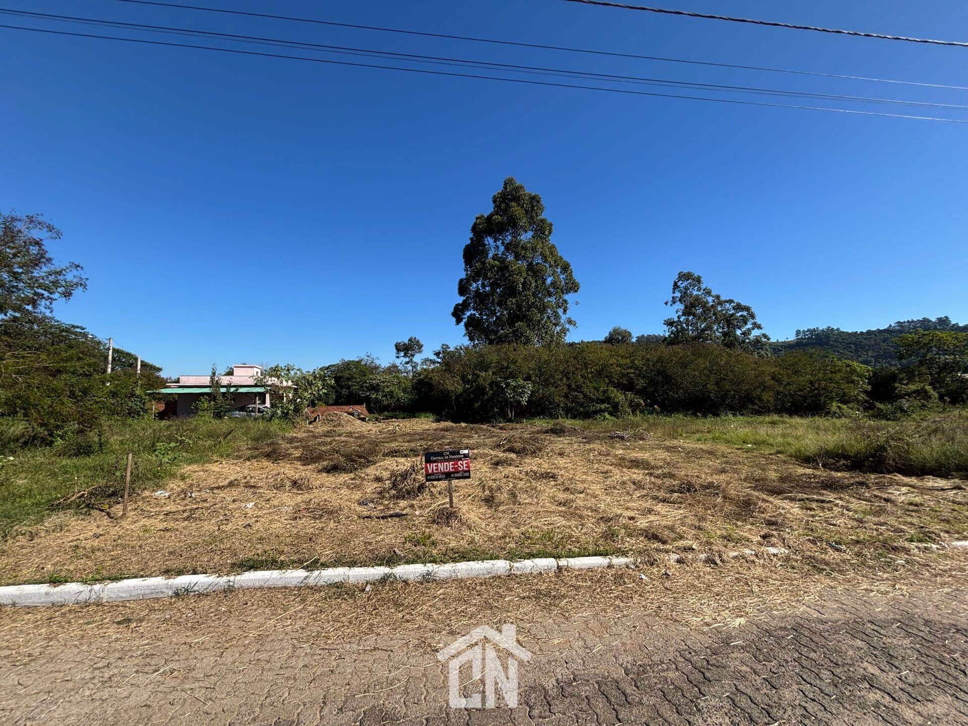 Terreno plano no loteamento San Vicente
