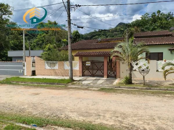 Vendo casa no Recanto Verde Mar no Massaguaçu em Caraguatatuba