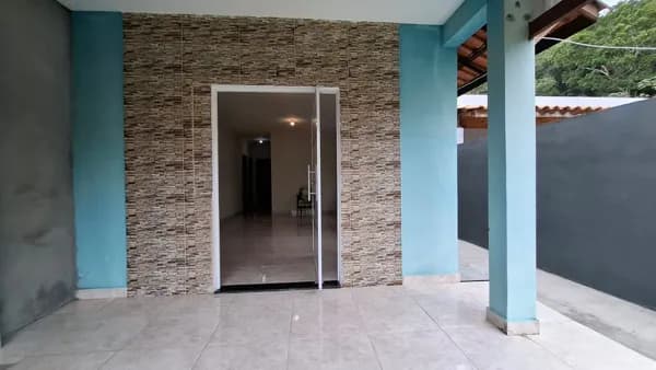 Casa à venda no Jardim do Sol(Massaguaçu) em Caraguatatuba