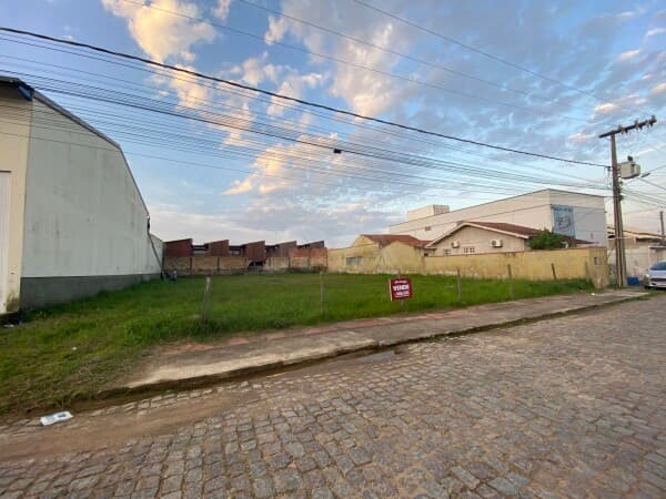 Lote/Terreno em Tubarão - Dehon
