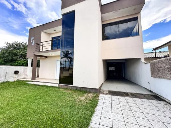 Casa em Capivari de Baixo - Centro