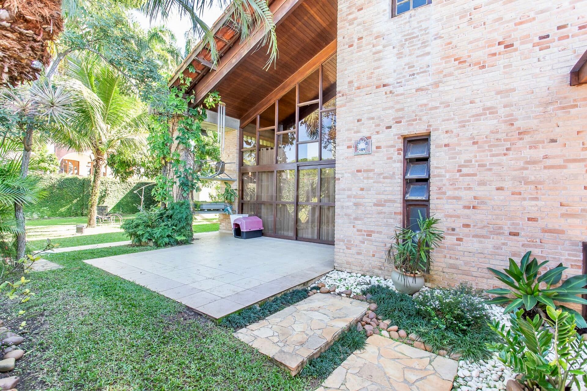 Casa Alto Padrão em Praia do Arrastão, São Sebastião/SP