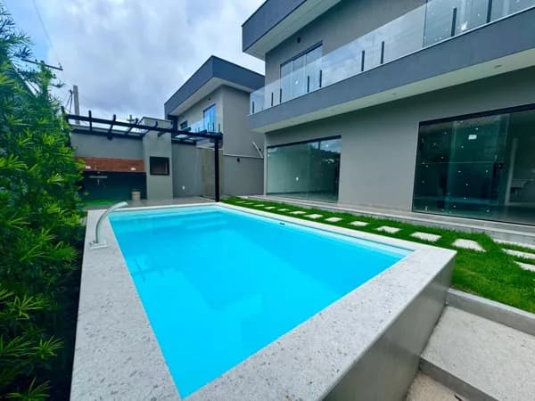 Casa Alto Padrão em Boa Vista com 4 quartos