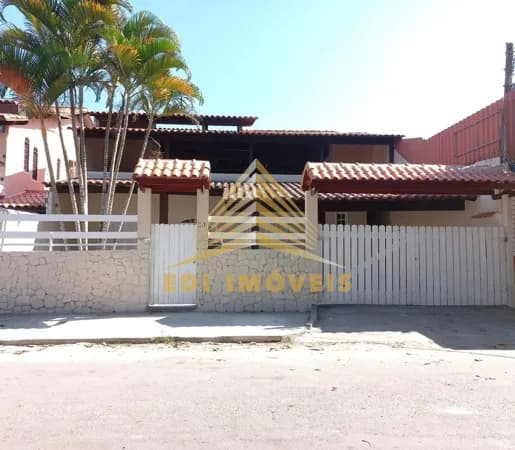 Casa em Niterói - Piratininga