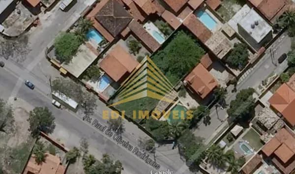 Lote/Terreno em Niterói - Piratininga