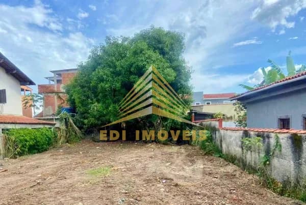 Lote/Terreno em Niterói - Piratininga