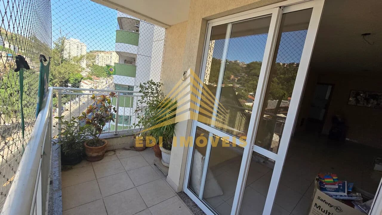 Apartamento em Niterói - Santa Rosa