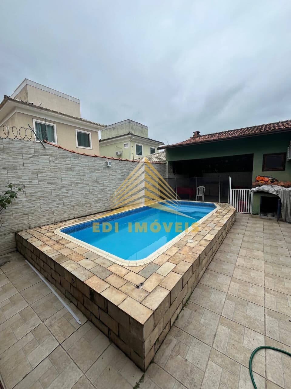 Casa em Niterói - Serra Grande