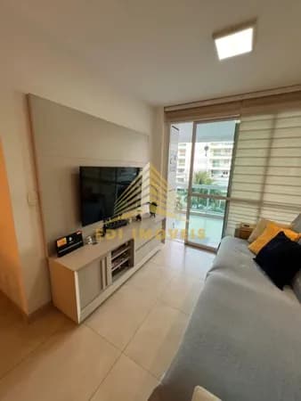 Apartamento na quadra da praia de Charitas