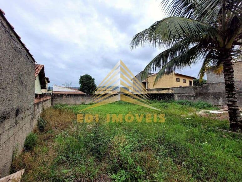 Lote/Terreno em Niterói - Piratininga