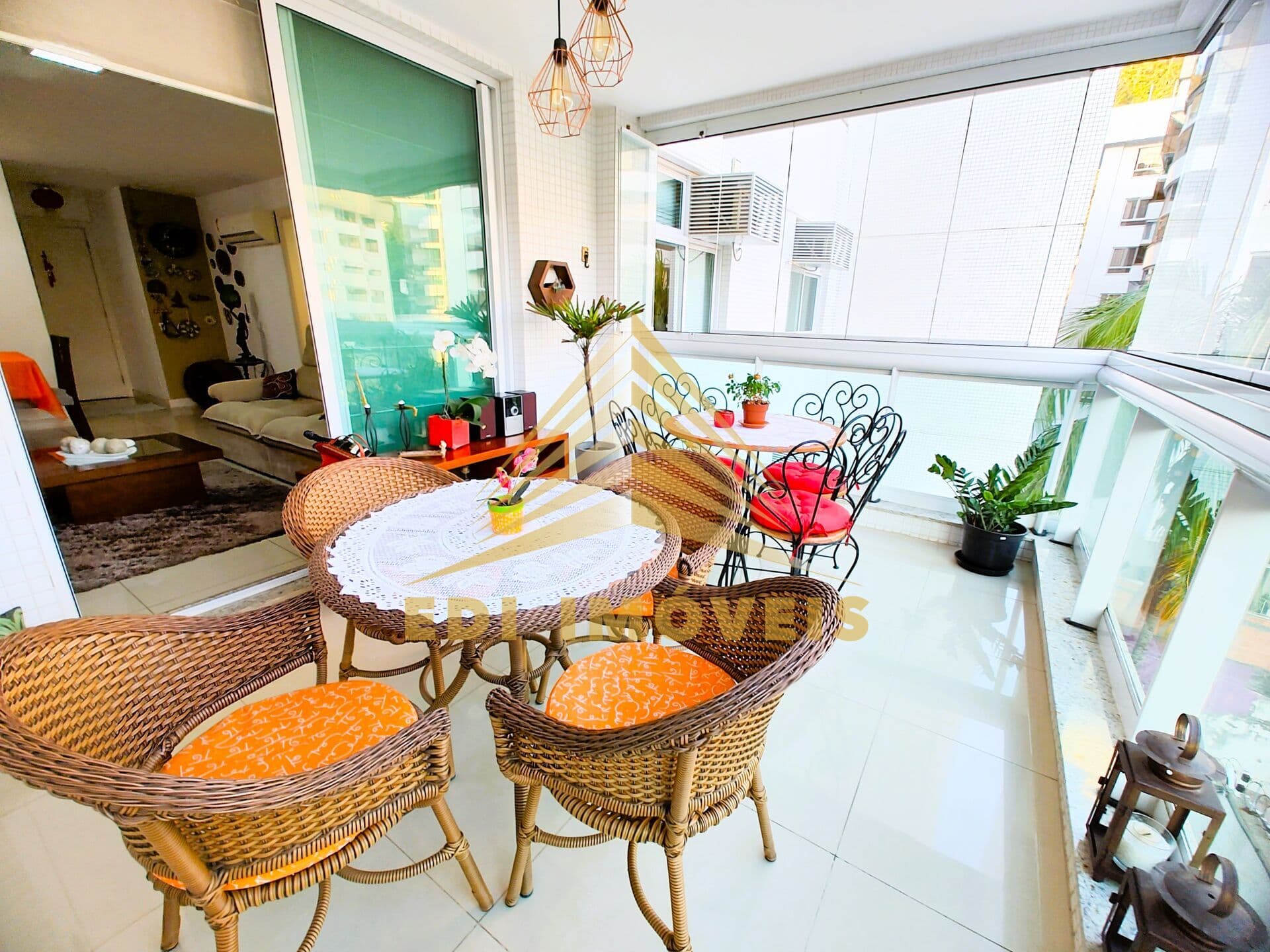 Apartamento Alto Padrão em Charitas, Niterói/RJ