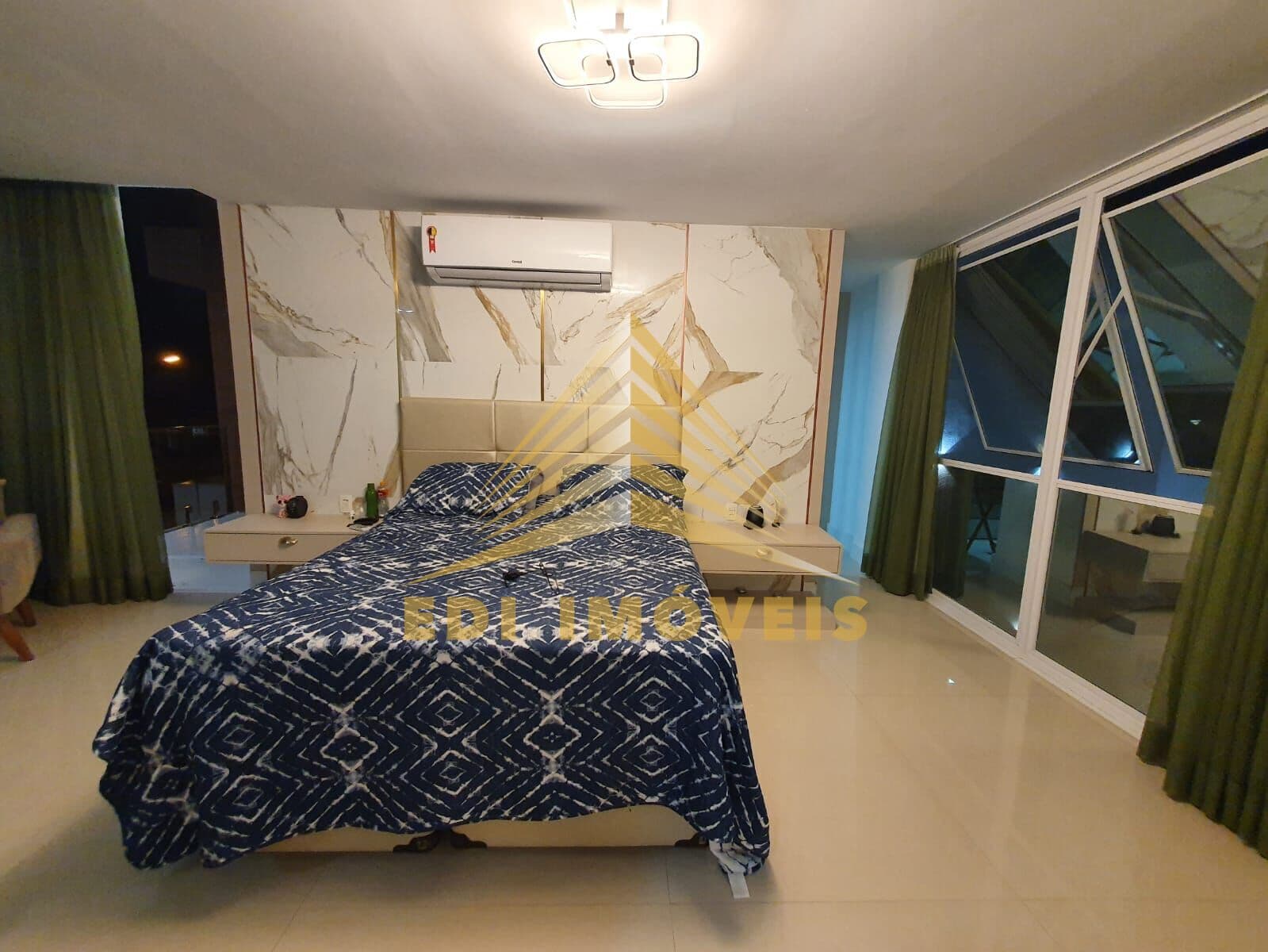Casa em Niterói - Camboinhas