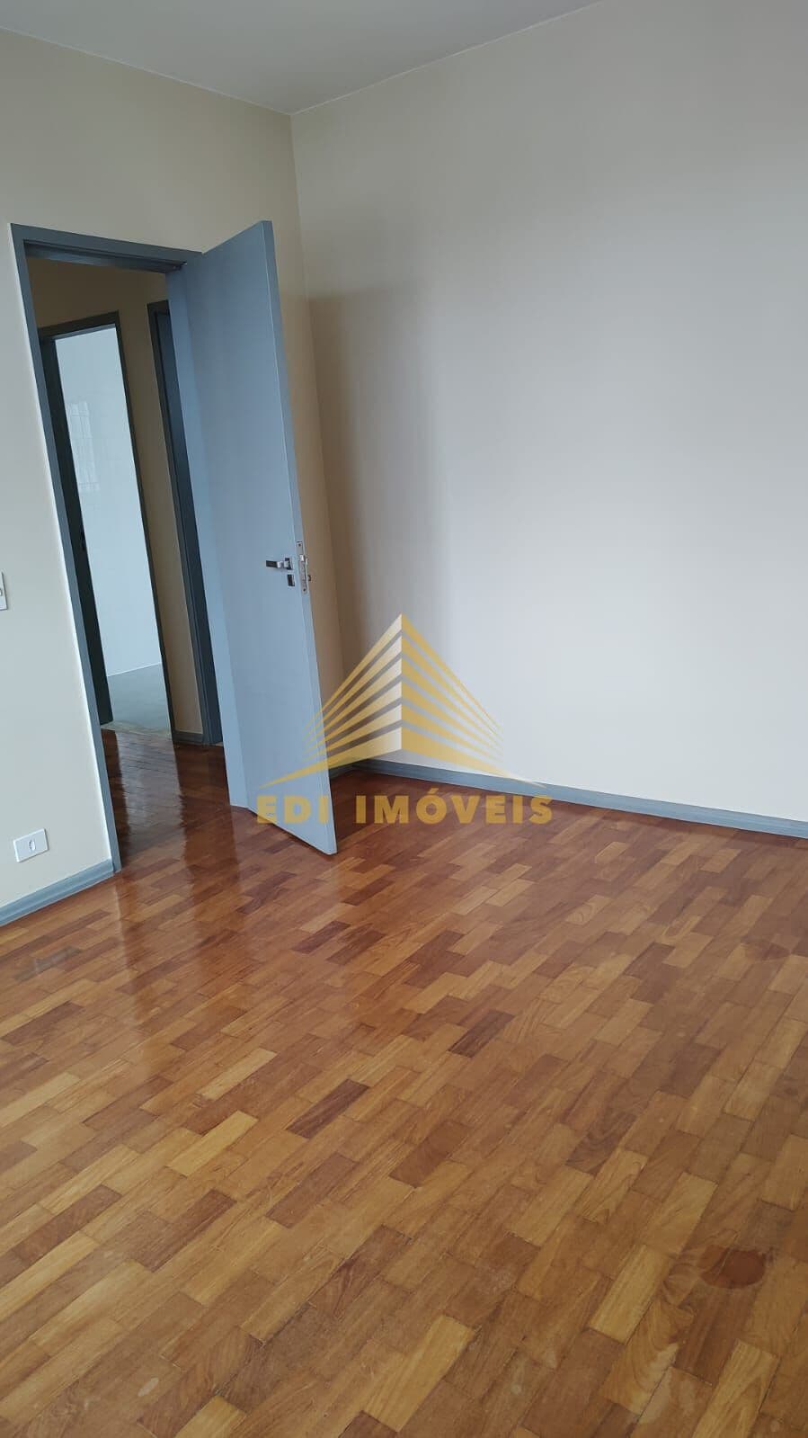 Apartamento em Niterói - Santa Rosa