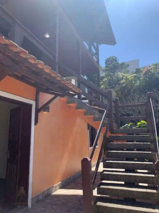 Casa à venda 4 quartos, 2 suites, vagas na garagem, Camboinhas, regiao Oceanica, Niterói, RJ