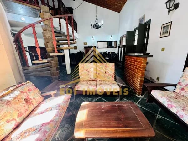 Casa em Niterói - Piratininga