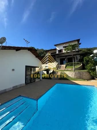 Casa em Niterói - Engenho do Mato