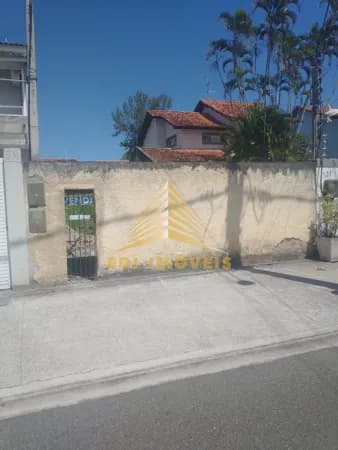 Lote/Terreno em Niterói - Piratininga