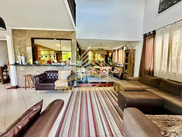 Casa em Niterói - Camboinhas