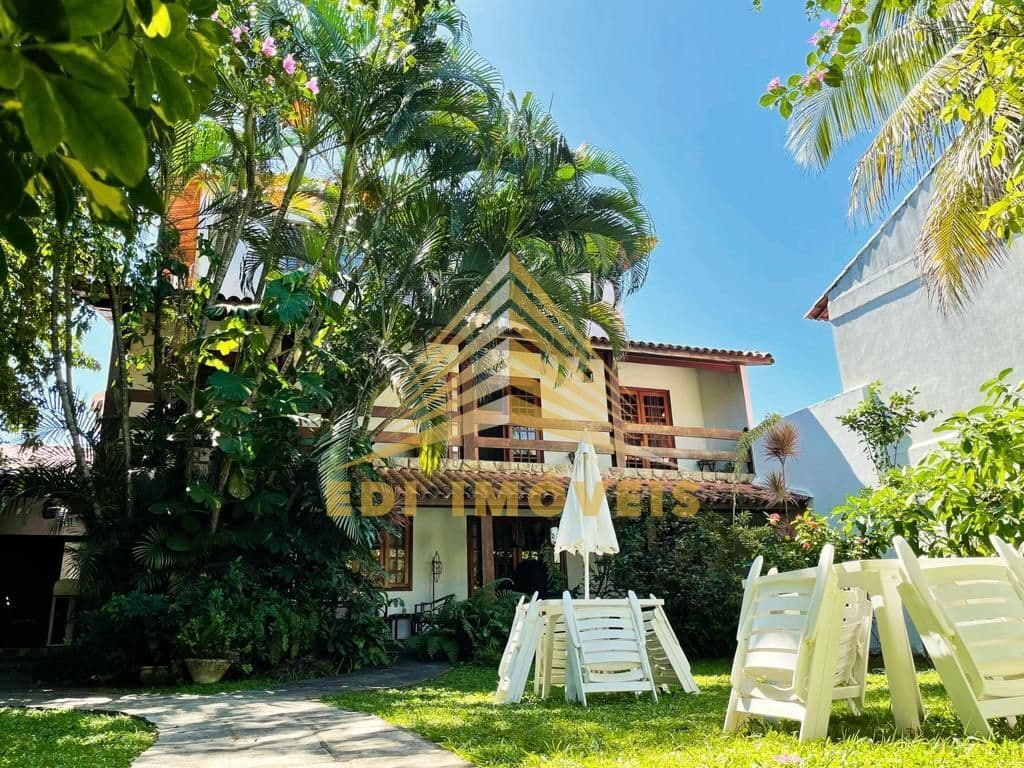 Casa Alto Padrão em Camboinhas