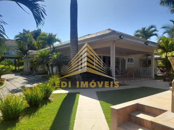 Casa em Condomínio Alto Luxo