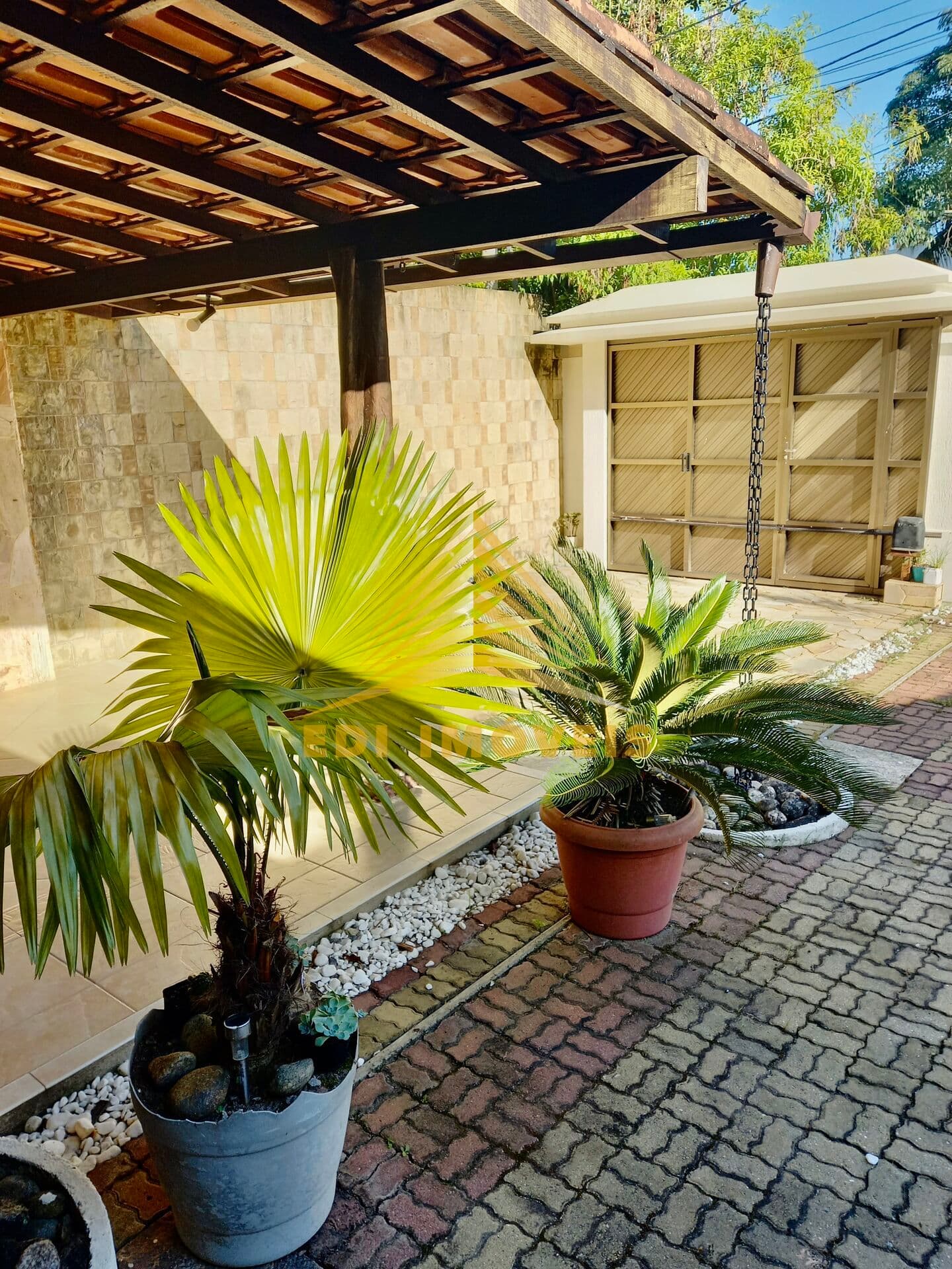 BELISSIMO DUPLEX EM CAMBOINHAS