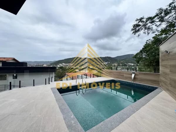 CASA DE ALTO PADRÃO