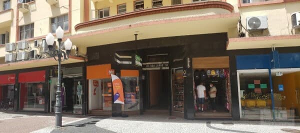 Sala Comercial No Centro